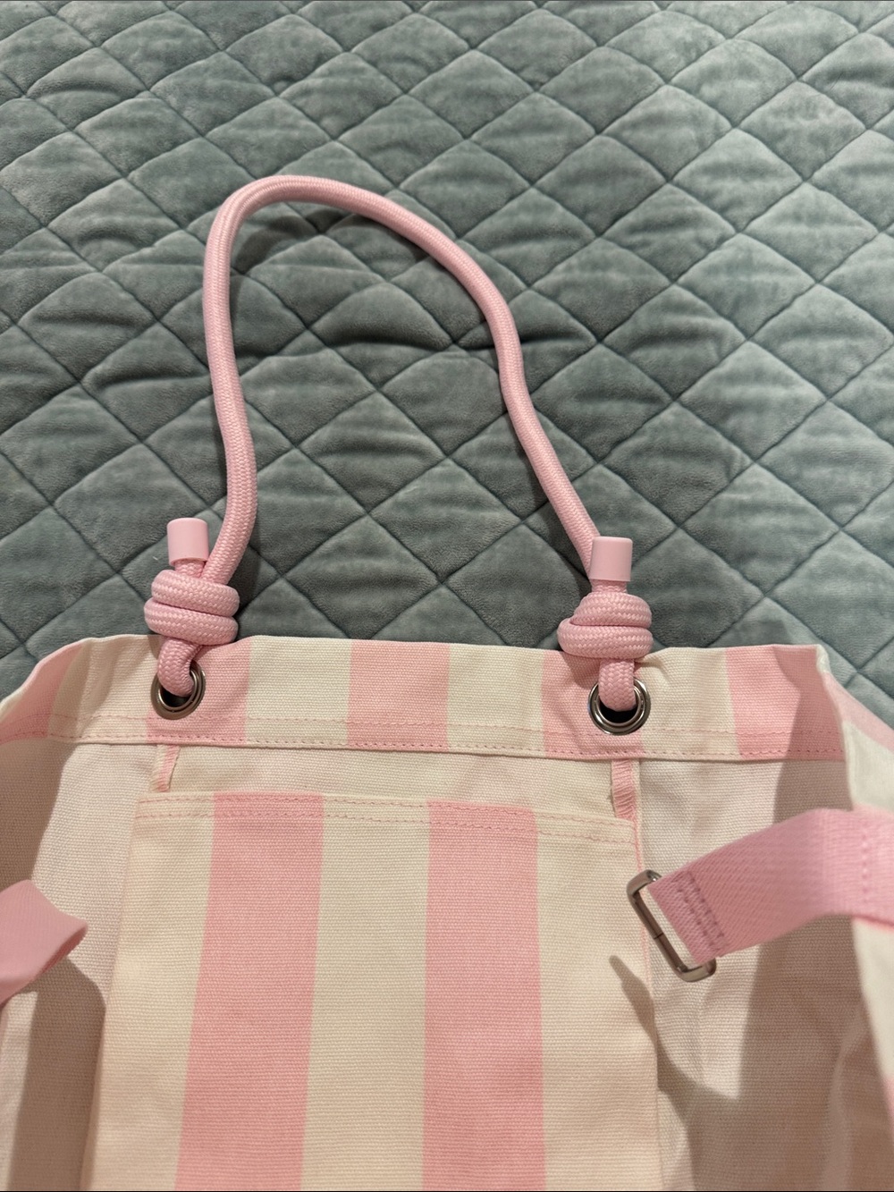 NWT Victoria Secret heritage stripe rope tote - Picture 4 of 6